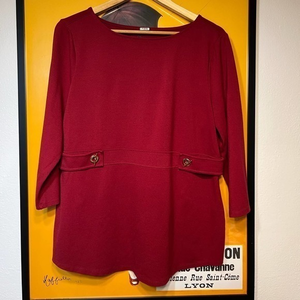 By Chicos deep red wine 3/4 length sleeve blouse with gold toggle detail on side